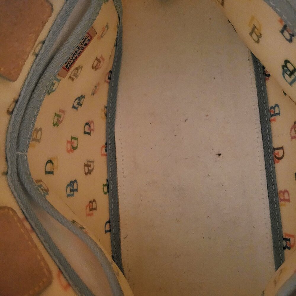 Flawed Dooney & Bourke Vintage Y2K Rainbow Logo Canvas Satchel - Picture 7 of 8